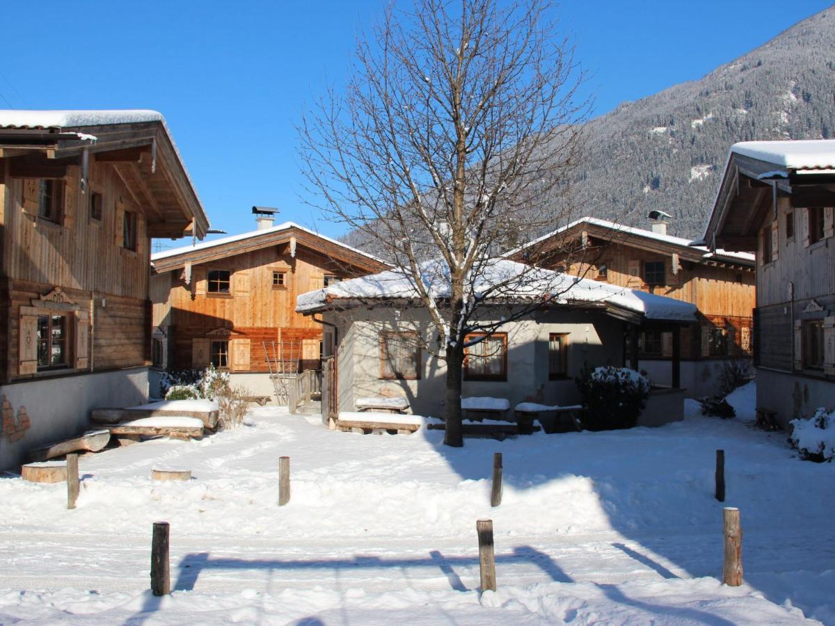 Holiday Home Alpendorf-1 By Interhome Stumm Exteriör bild